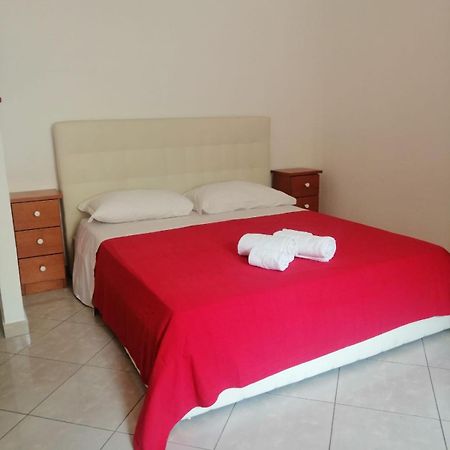 Apartment In Front Of The Train Station! Florence Luaran gambar