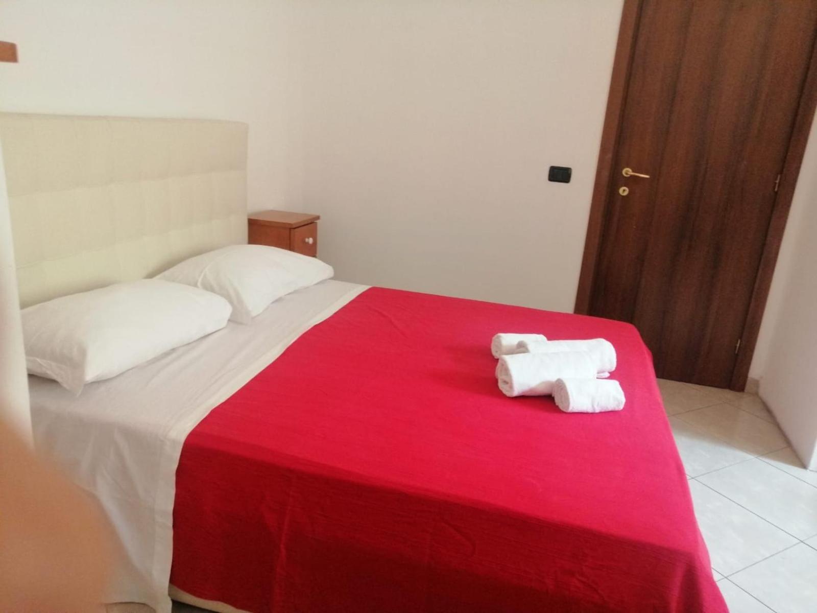 Apartment In Front Of The Train Station! Florence Luaran gambar