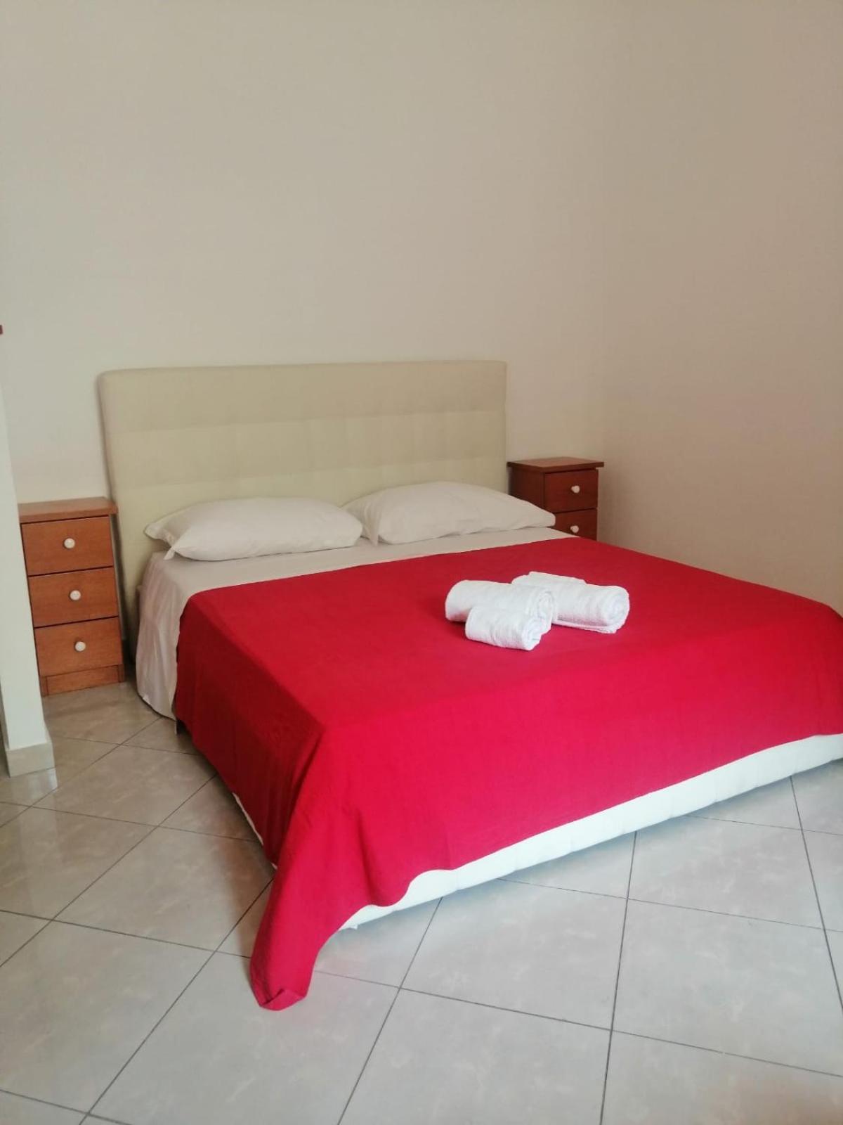 Apartment In Front Of The Train Station! Florence Luaran gambar