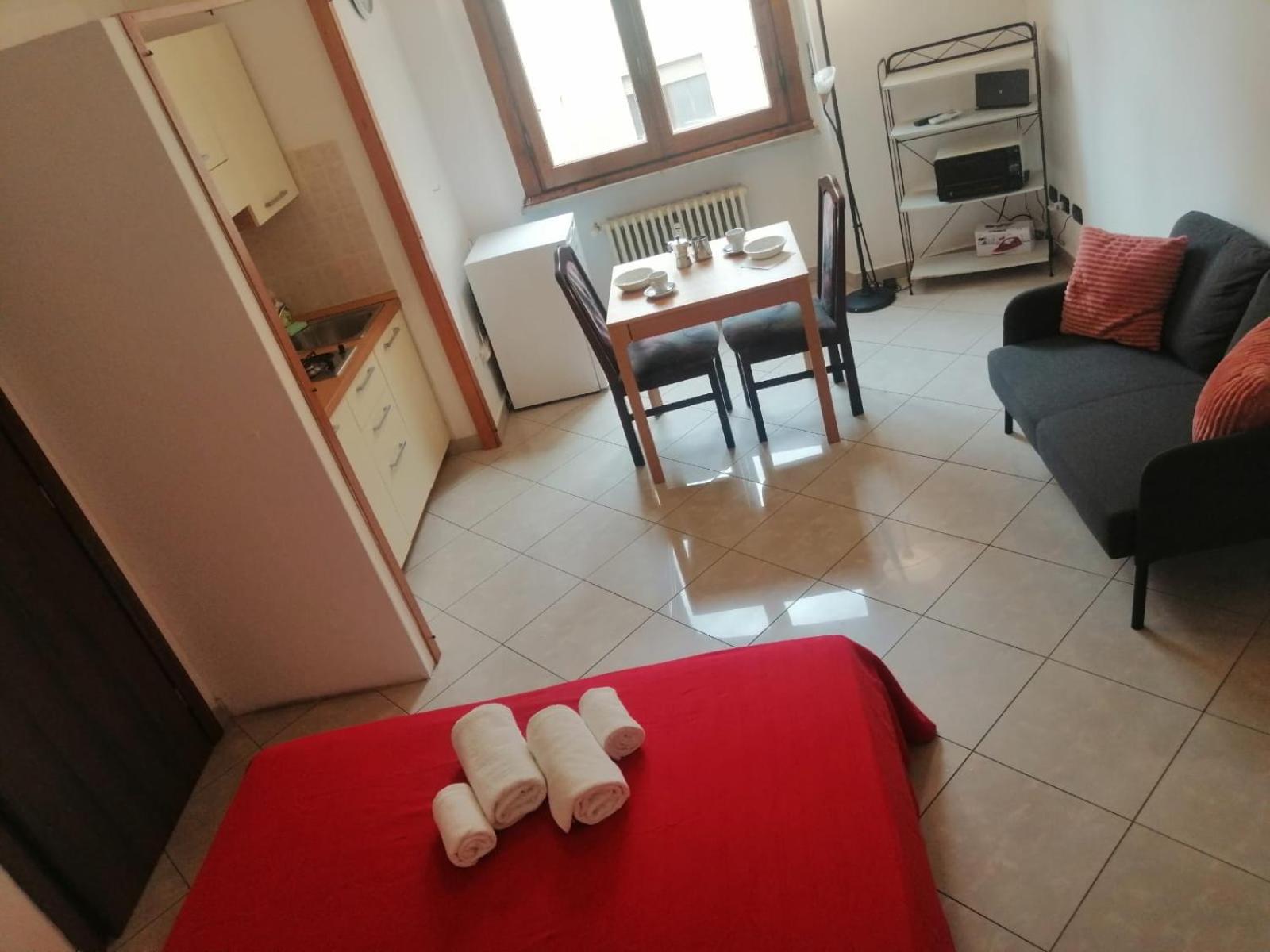 Apartment In Front Of The Train Station! Florence Luaran gambar